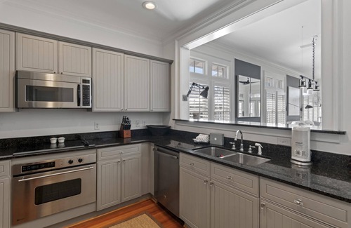 Beach District Condominio | Book a Summer Stay! Beach Club Amenities! 30A Beaches! Gulf Views!