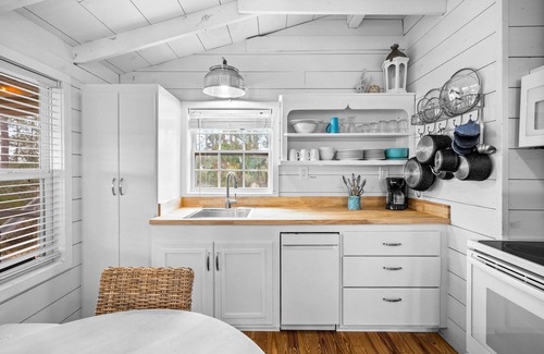 Cape San Blas Cabaña | Book Now for Summer! Bay-side Bungalow! Firepit! Screened-in Porch! Private Deck!