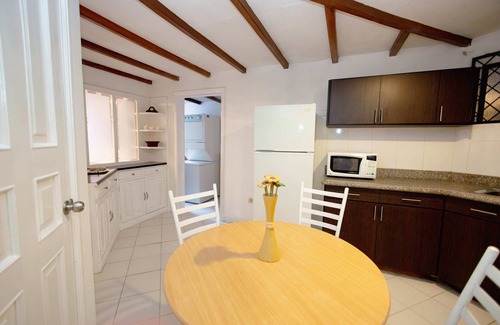 Cuenca Apartamento | Book today and get a free night. Don't miss this limited-time offer!