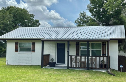 Floral City Casa | BOOK YOUR FALL GETAWAY NOW!!