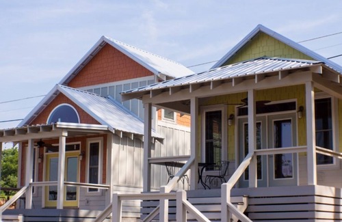 Jacksboro Cabaña | Book Your Summer Vacation Here!