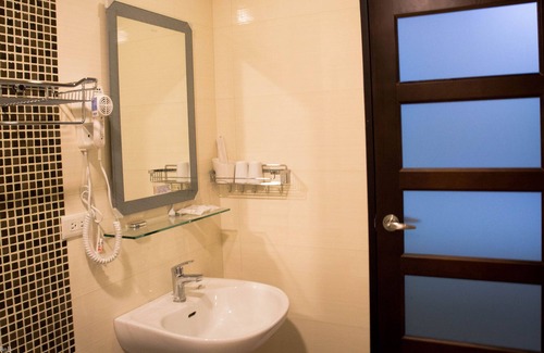 Taitung City Centre Cama Y Desayuno | Books & Woods B&B