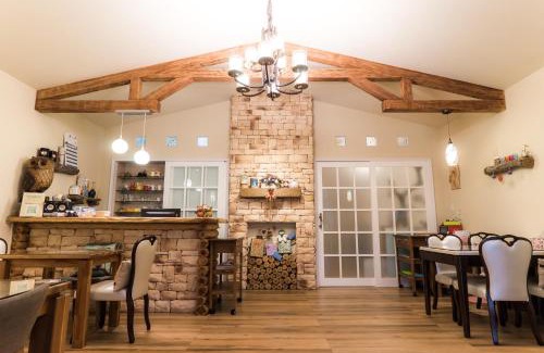 Taitung City Centre Casa | Books & Woods Bed and Breakfast