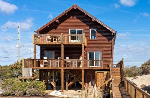 North Topsail Beach Apartamento | Boomerang- Oceanfront Log Cabin in North Topsail