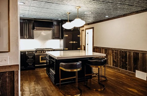 Tomahawk Apartamento | Bootleggers Lodge Apartment