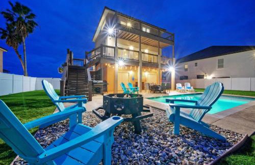 Port Aransas Casa | Boots Beaches AvantStay Golf Cart Brd Walk