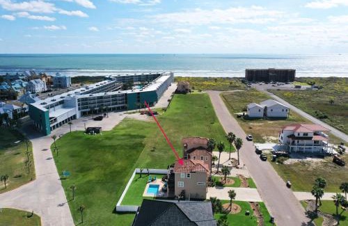 Port Aransas Casa | Boots Beaches AvantStay Golf Cart Brd Walk