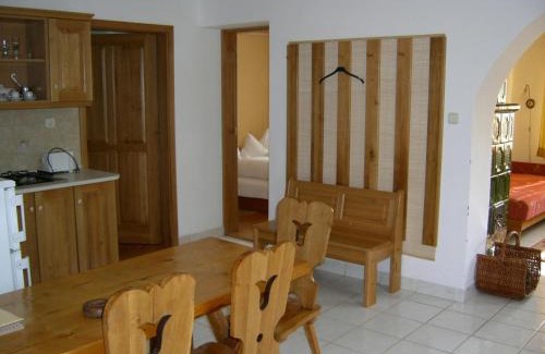Velem Casa | Boróka Apartmanházak - Fagyöngy House