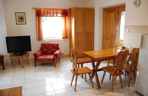 Velem Casa | Boróka Apartmanházak - Fagyöngy House
