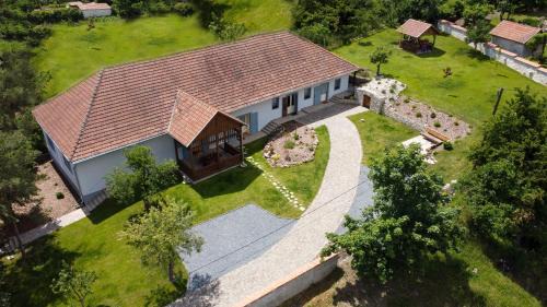 Tolcsva Apartamento | Bor-Kő Udvarház