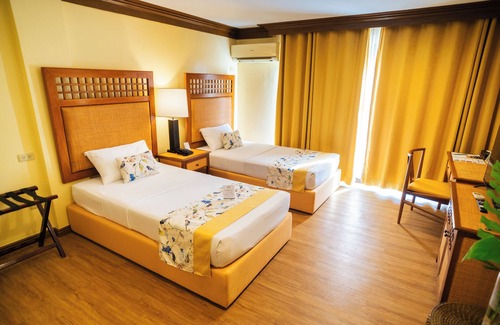 Boracay Island Hotel | Boracay Tropics Resort Hotel