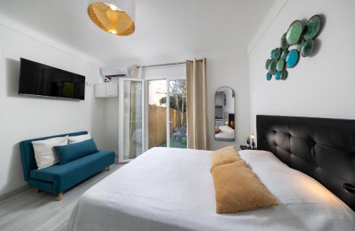 Roquebrune-Cap-Martin Apartamento | Bord de mer- Studio avec jardin