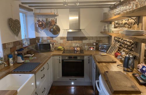 Briston Cabaña | Border Cottage is the perfect couple's escape to the North Norfolk countryside.