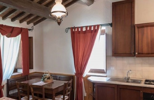 Todi Apartamento | Apartamento Borges Borgo Bianchini