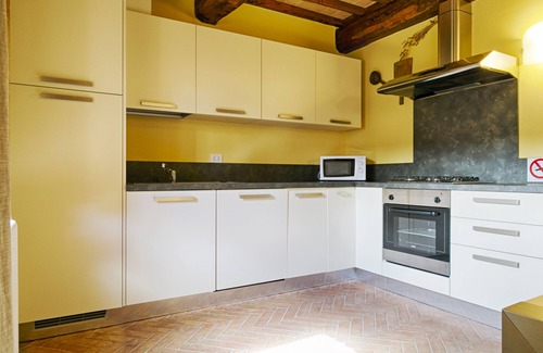 Radicondoli Casa | Borghetto Poggio Bianco - Antico casale