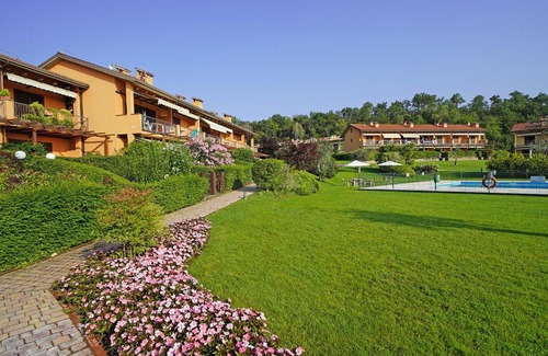 Puegnago del Garda Apartamento | Borgo Alto P1-16 by Wonderful Italy