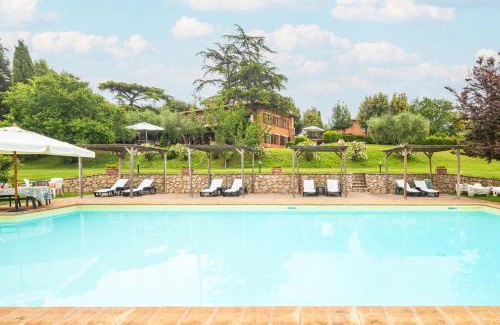 Badia Villa | Borgo Badia by VacaVilla