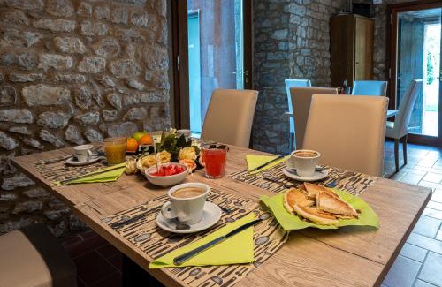 Pieve Di Trebbio Casa | Borgo dei Sassi di Roccamalatina - Room and Breakfast