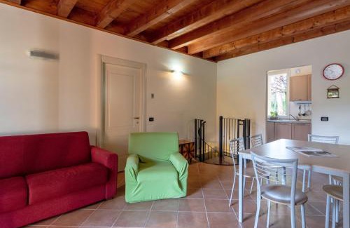 Manerba del Garda Apartamento | Borgo del Torchio II by Wonderful Italy