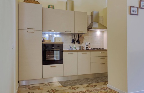 Roccasecca Apartamento | Borgo delle Piaggie: Historia, Elegancia y Confort en el Corazón de la Ciociaria