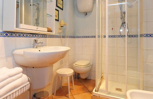 Solomeo Otro | Borgo Mandoleto - Country Resort & Spa | girasol