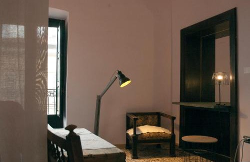 Strongoli Apartamento | BORGO PETELIA, Casa Mannarino, suite Lucrezia