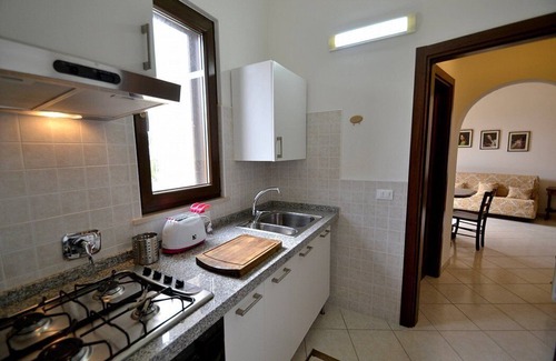 Diso Casa | Borgo Salino C: un apartamento de tres pisos característico y acogedor en el estilo característico de la campiña de Apulia.