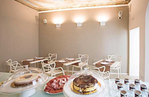 Ferrara Historic Centre Cama Y Desayuno | Borgoleoni 18 - Room and Breakfast