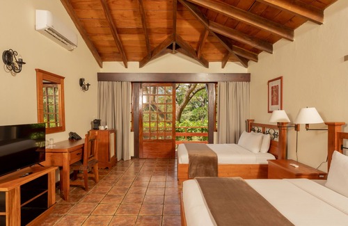 Canas Dulces Complejo | Borinquen Thermal Resort