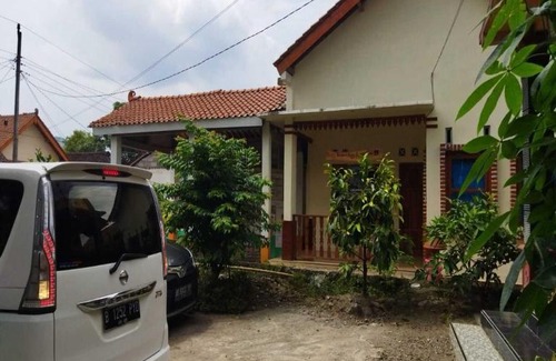 Borobudur Casa | Borobudur Kampung Homestay - SUPARLAN