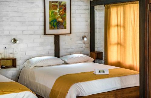 Baños de Agua Santa Cabina | Bosque Protector Hacienda Guamag