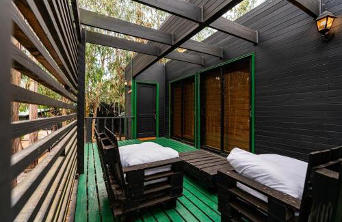 Algarrobo Cabina | Bosques de San José Lodge