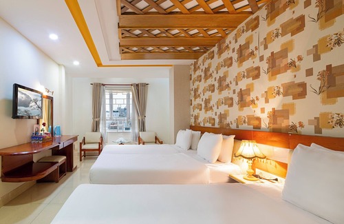 District 3 Hotel | Boss Palace Hotel