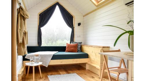 Alingsas Municipality Casa | Bostebacken Gard Tiny House by Tiny Away