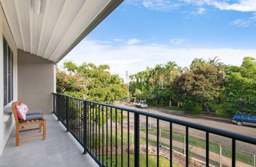 Rapid Creek Apartamento | 'Botanica Aguila' Chic Nightcliff Balcony Pad