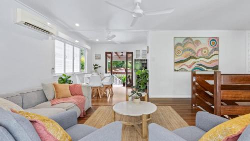Edge Hill Casa | Botanica View Spacious Edge Hill Home with Pool and Views