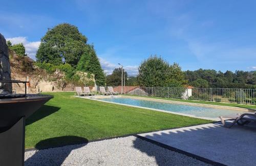Serzedelo Casa | Botica House