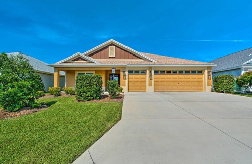 Wildwood Casa | Botner Abode with Lanai Near 52 Golf Courses!