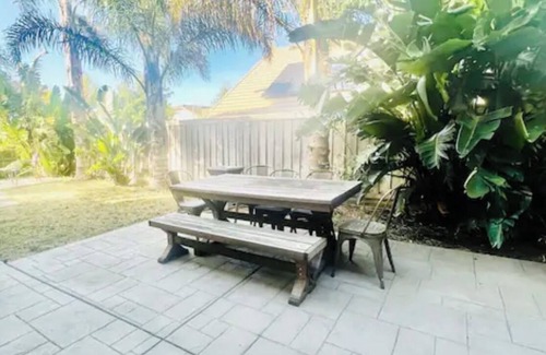 Fairfield Casa | Bottle rock getaway