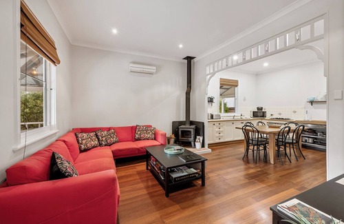 Yallingup Cabaña | Bottlebrush Cottage & Studio, Wildbrook Pl