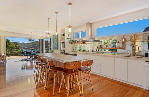 Hardys Bay Casa | 'Bouddi Galing' by Accom Holidays