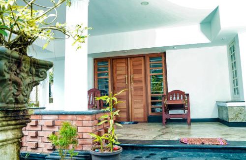 Krishnagiri Villa | Bougain Villa Service Villa