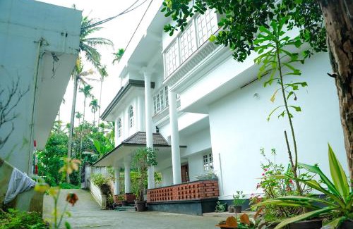 Krishnagiri Villa | Bougain Villa Service Villa