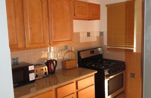 Nassau Casa | Bougainvilla Guest House