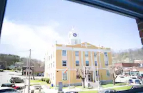 Gainesboro Apartamento | Bougie BeBe - Beautiful Apartment on the City Square