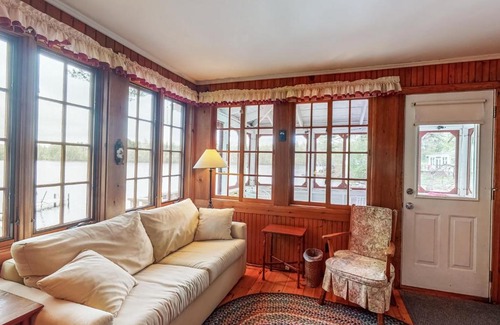 Raymond Casa | Boulder Pointe Cottage