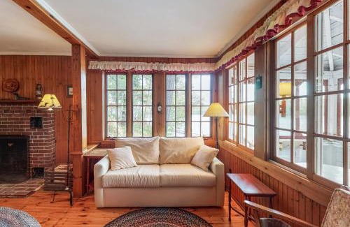 Raymond Casa | Boulder Pointe Cottage