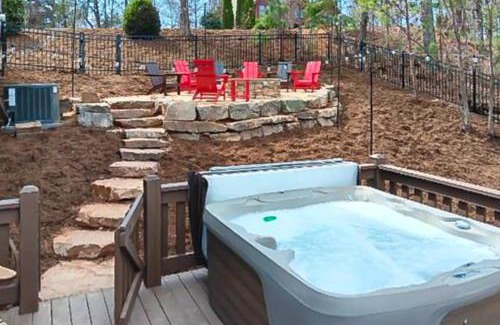 The Peaks at Lake Lure Casa | Boulder Ridge Cabin