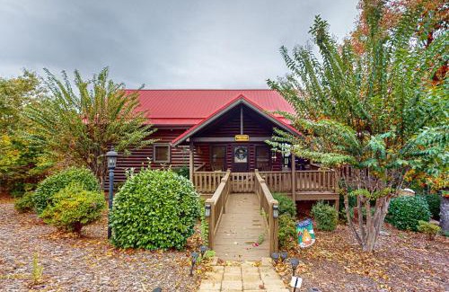 The Peaks at Lake Lure Casa | Boulder Ridge Cabin