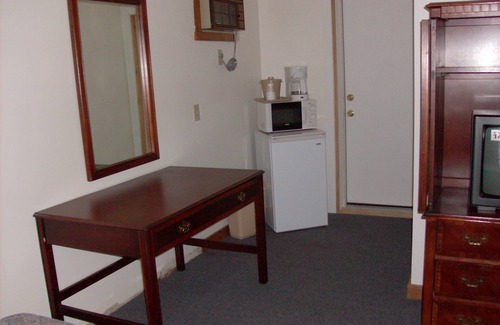 Lake George Hotel | Boulder's Resort